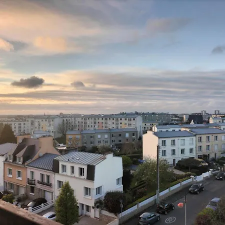 Lumineux 70 M2 Proche Centre * Brest