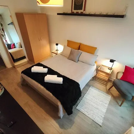Lumineux 70 M2 Proche Centre 브레스트